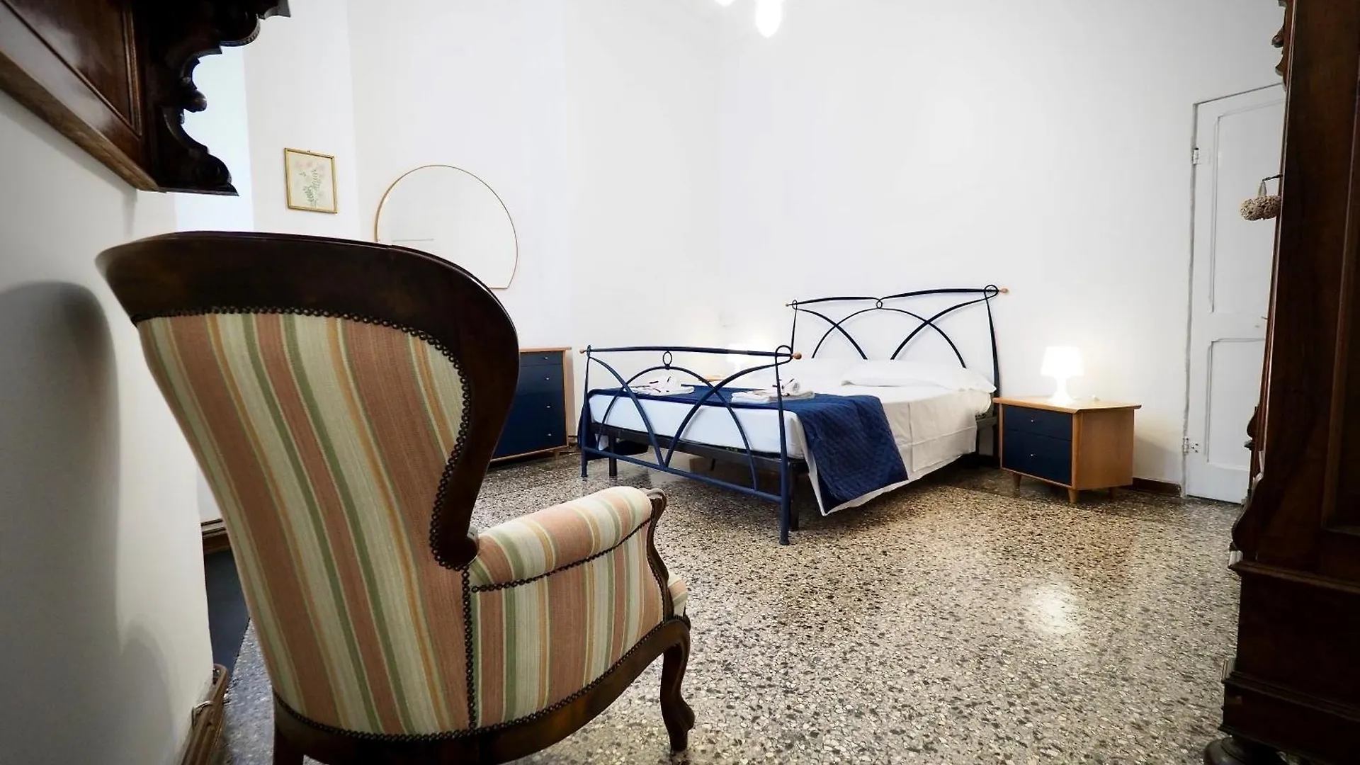 Dimora Sarzano Acquario - Genovabnb It Apartment  Genoa